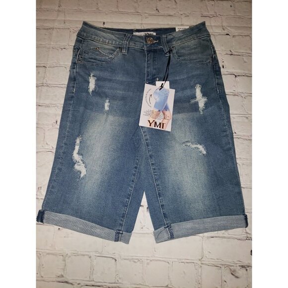 Nwt YMI High-Rise Bermuda Curvy Fit Jrs Size 1 Jean Shorts - Picture 1 of 2